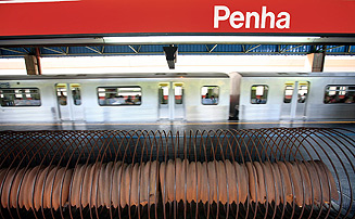 Foto da Estação Penha-Lojas Besni
